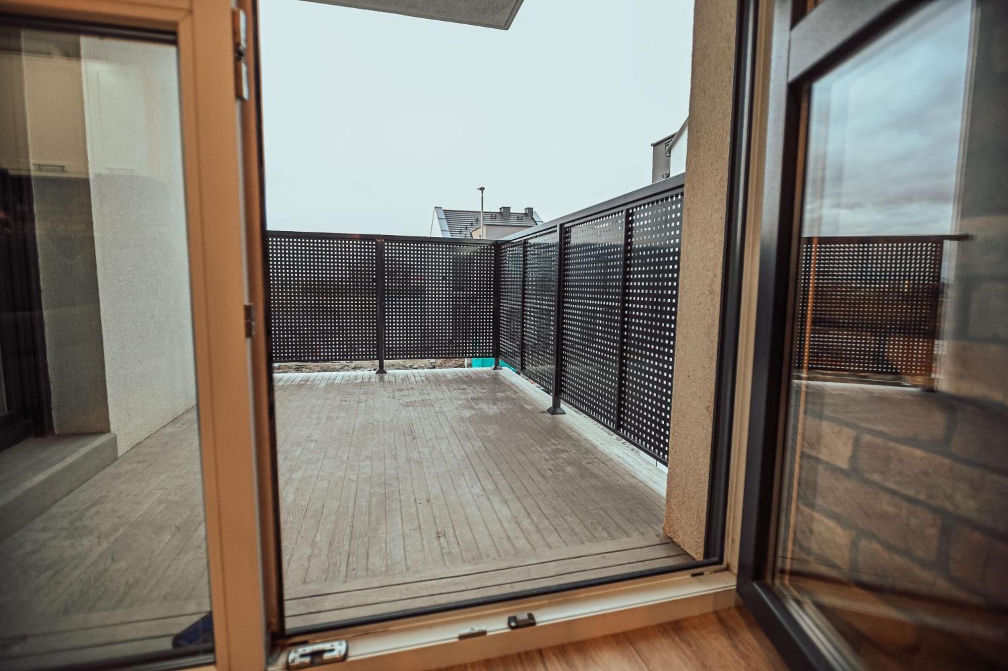 Loft Luxury Apartment & Parking Leszno  Dış mekan fotoğraf